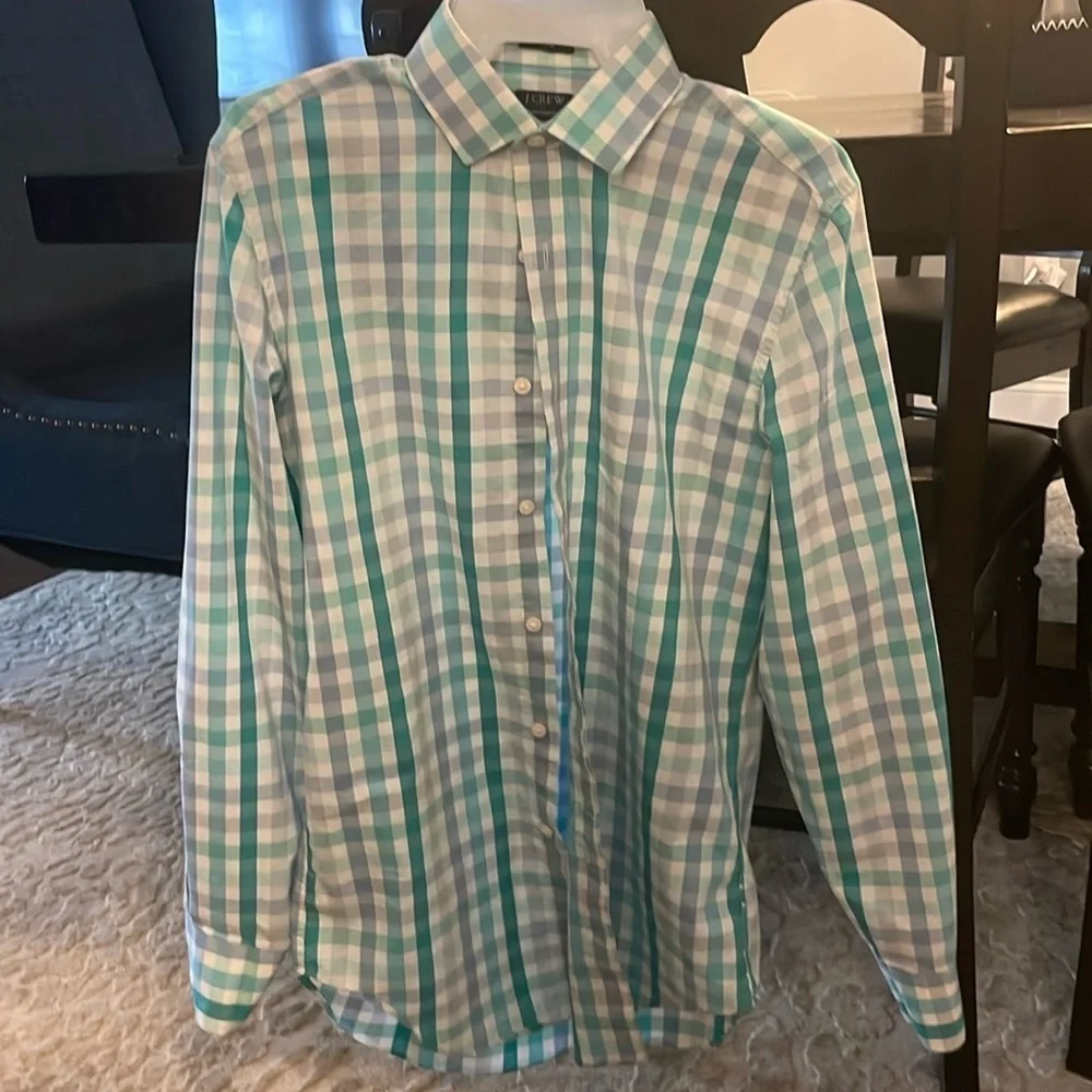 J.Crew performance size small button-down